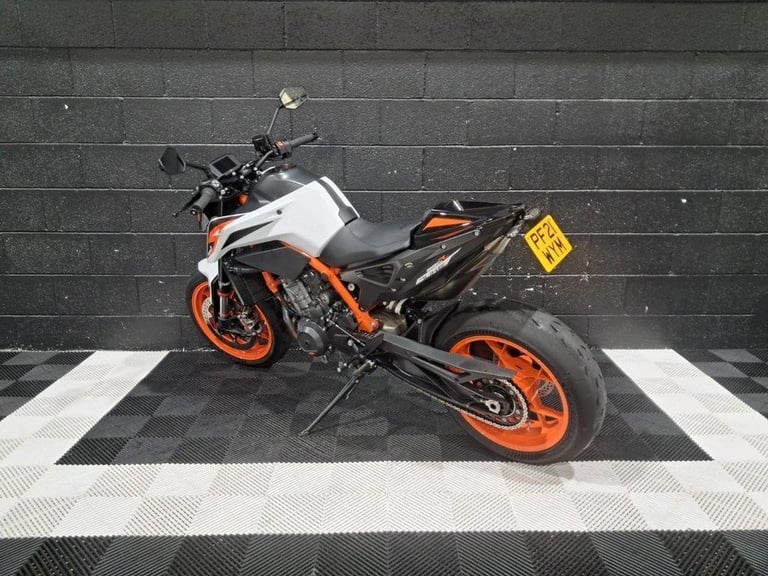 2021 21 KTM 890 DUKE R FINANCE SPECIALISTS APPLY NOW