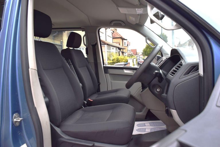 2019 Volkswagen Transporter Shuttle 2.0 TDI BlueMotion Tech S FWD SWB Euro 6 (s/s) 5dr MPV Diesel...