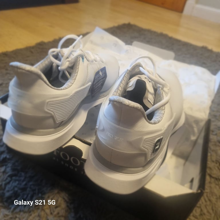 Footjoy Pro SLX golf shoes