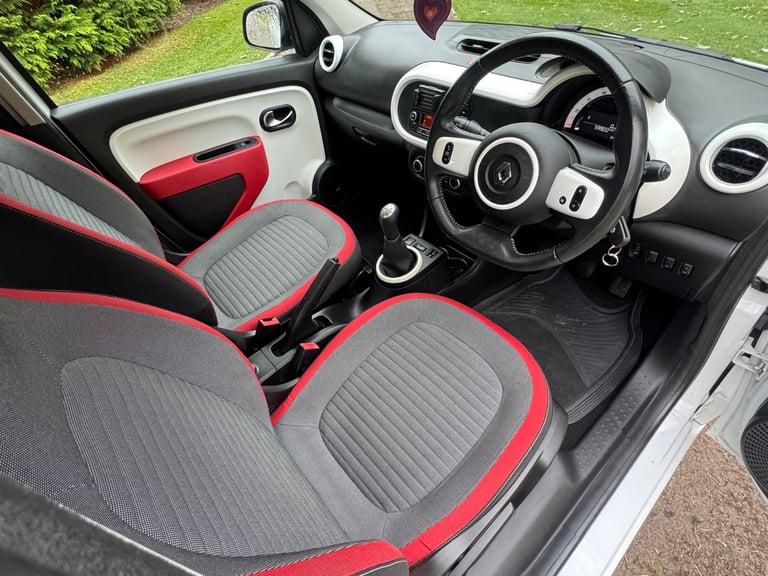 2014 64 RENAULT TWINGO DYNAMIQUE SCE 999cc**ULEZ**LOW MILEAGE**£20TAX**CHEAP TO RUN**