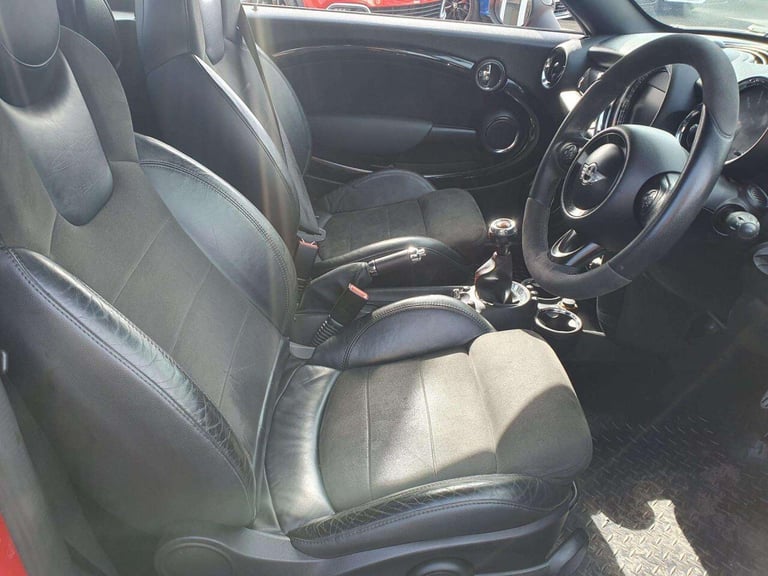 2012 MINI Coupe 1.6 JOHN COOPER WORKS 2d 208 BHP COUPE Petrol Manual