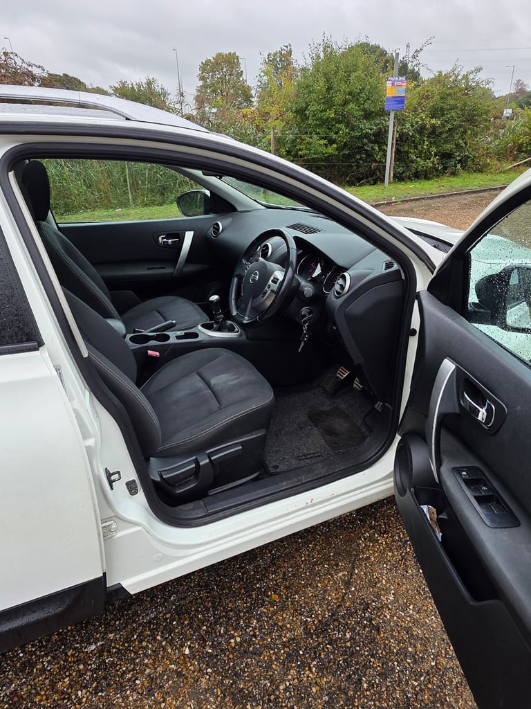Nissan, QASHQAI, Hatchback, 2012, Manual, 1461 (cc), 5 doors