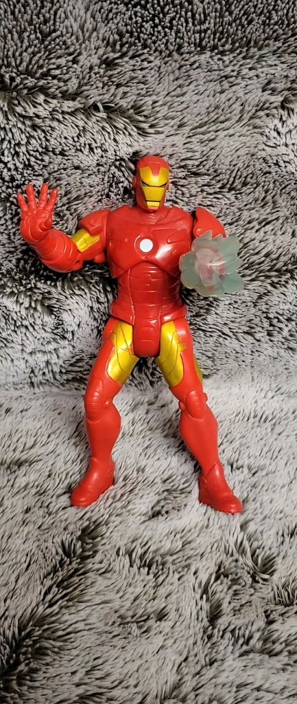 Marvel Avengers Assemble Ironman Figure