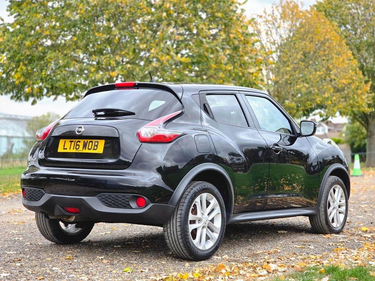 2016 Nissan Juke 1.6 N-Connecta XTRON Euro 6 5dr HATCHBACK Petrol Automatic