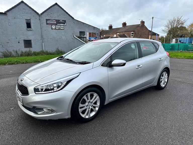 2014 Kia Ceed 1.6 GDi EcoDynamics 2 Euro 5 (s/s) 5dr HATCHBACK Petrol Manual