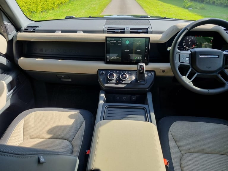 2023 Land Rover Defender 3.0 D250 X-Dynamic HSE 110 5dr Auto ESTATE Diesel Automatic