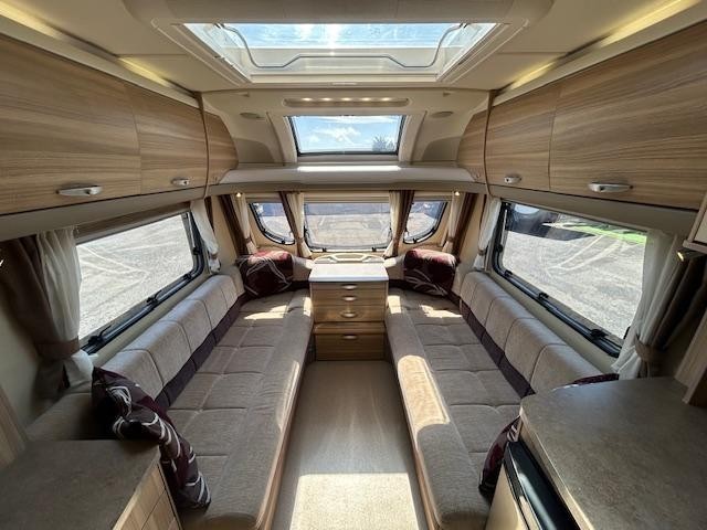 2012 STERLING DIAMOND ELITE COMPACT TOURING CARAVAN