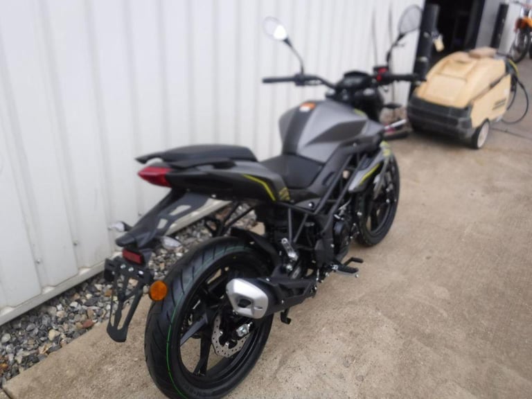2024 Benelli BN 0 Naked 