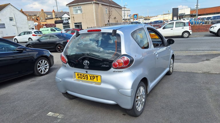 2009 Toyota AYGO 1.0 VVT-i Platinum 3-Door From £2,995 + Retail Package HATCHBACK Petrol Manual