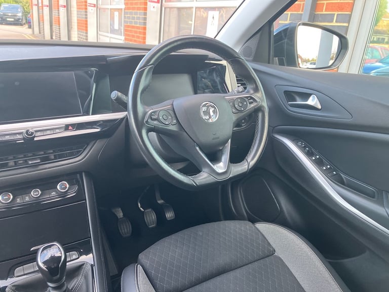 2022 Vauxhall Grandland 1.2 Turbo GS Line 5dr Hatchback PETROL Manual