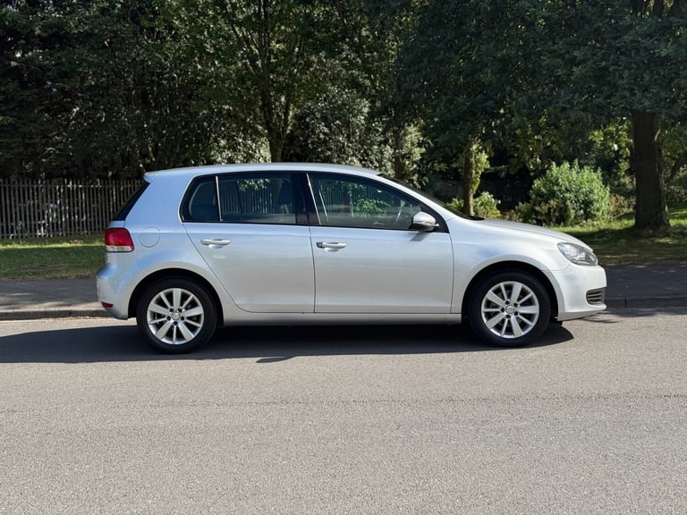 2012 Volkswagen Golf 1.6 TDi 105 BlueMotion Tech Match 5dr HATCHBACK Diesel Manual - Image 3