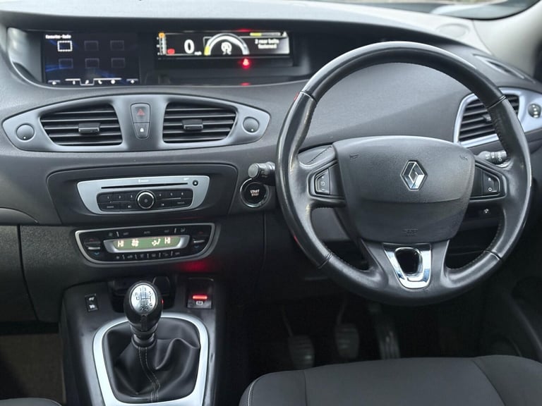 2016 Renault Grand Scenic 1.6 dCi Limited Nav Euro 6 (s/s) 5dr MPV Diesel Manual