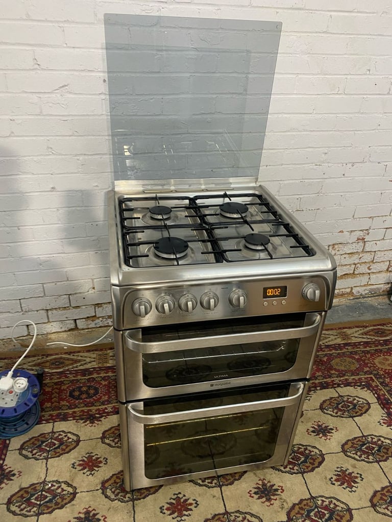 HotPoint Stainless Steel 60 CM Gas Cooker W