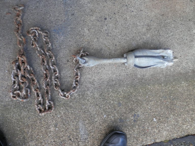 image for Folding Grapnel, 4KG, with 2.1 meters of 10mm Chain. Oban.  £18
