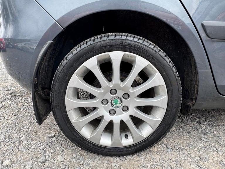 2010 Skoda Fabia 1.2 TSI Elegance 5dr HATCHBACK Petrol Manual