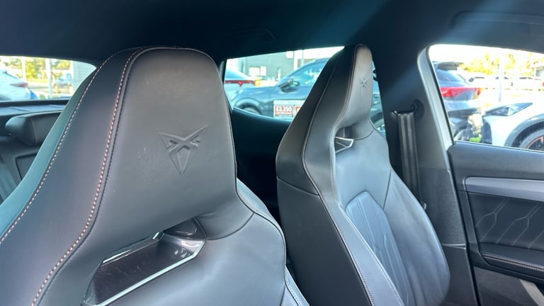 2024 Cupra Formentor 1.4 eHybrid 204 V2 5dr DSG Estate Estate Hybrid Automatic