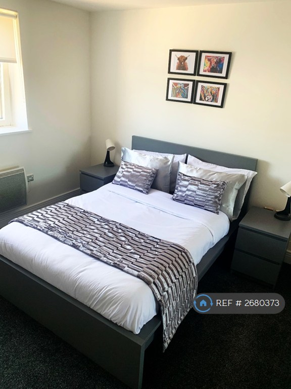 2 bedroom flat in Argyle Street, Glasgow, G2 (2 bed) (#2680373)