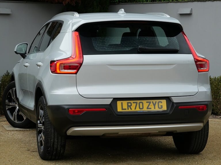 2020 Volvo XC40 2.0 B4P Inscription Pro 5dr Auto ESTATE PETROL Automatic
