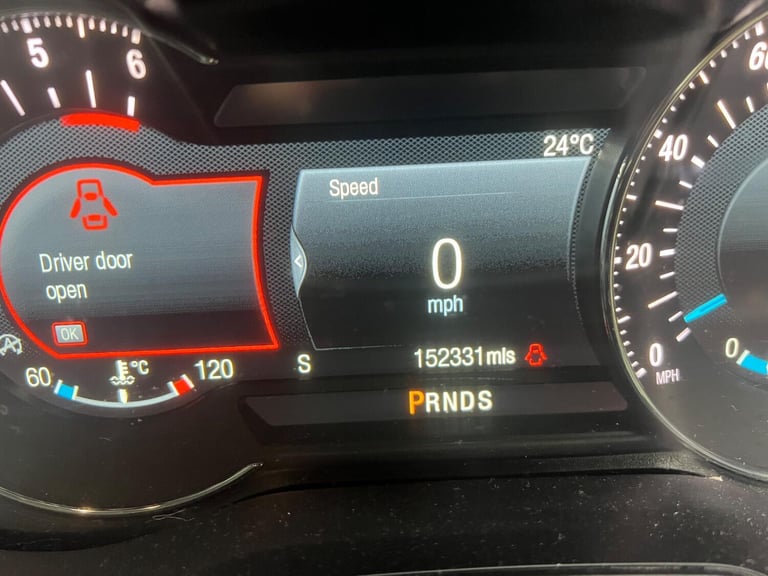 FORD MONDEO 2.0 TDCi Titanium Silver Auto Diesel 2017