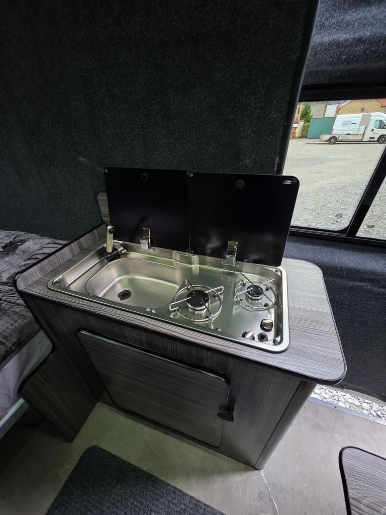 Peugeot Boxer Campervan L3H2