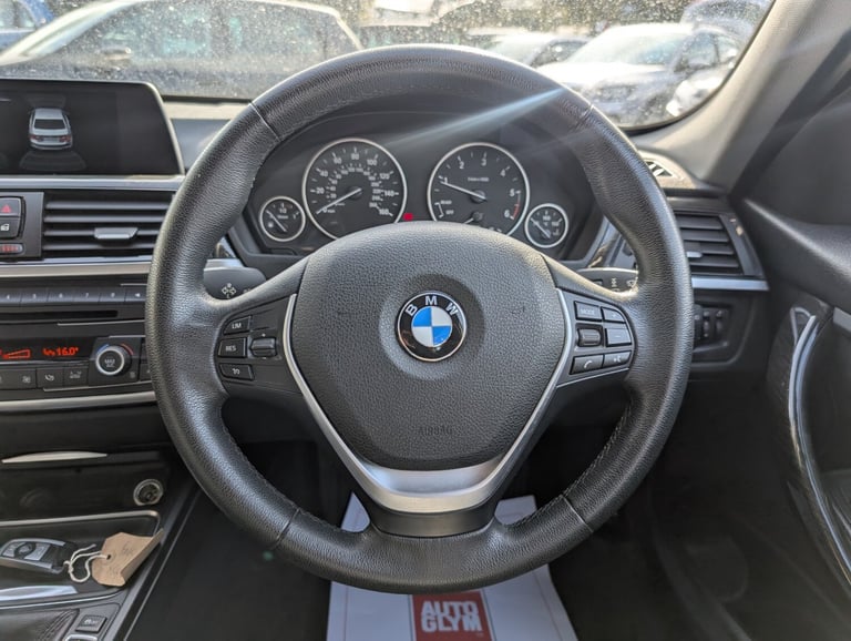BMW 3 SERIES 2.0 320d Luxury Saloon 2014