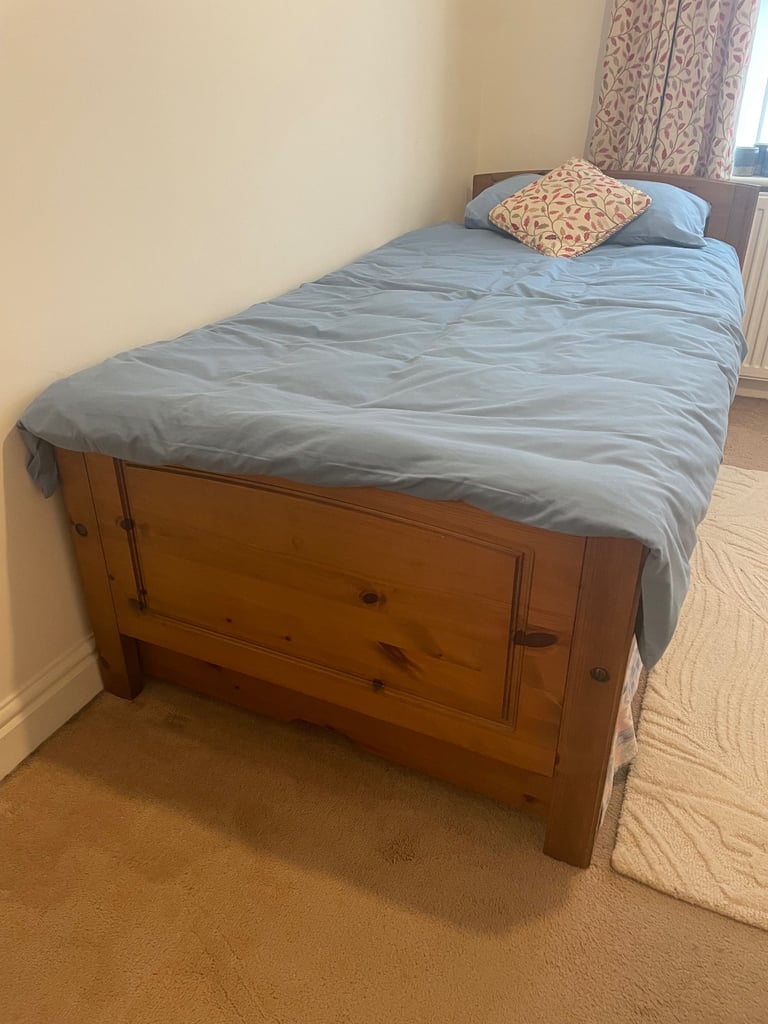 image for Single bed with separate truckle bed 