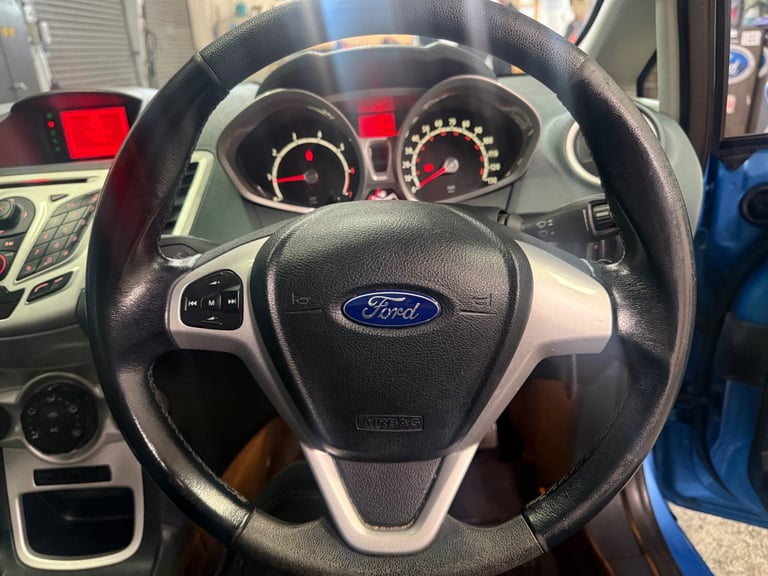 Ford, FIESTA, Hatchback, 2010, Manual, 1242 (cc), 3 doors