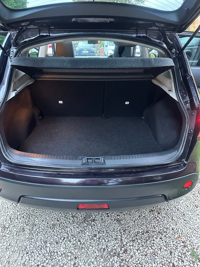 2010 Nissan Qashqai 1.5 dCi N-Tec 5dr HATCHBACK Diesel Manual