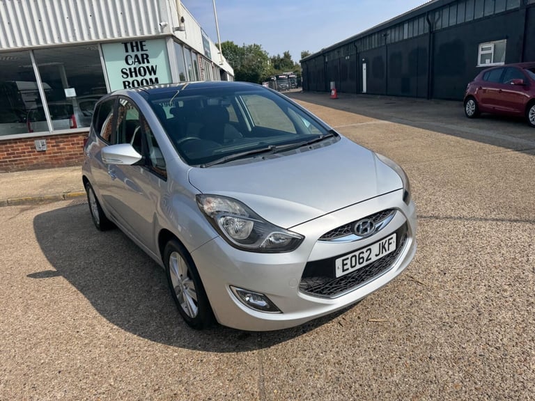 2012 Hyundai Ix20 1.6 Style Auto Euro 5 5dr MPV Petrol Automatic