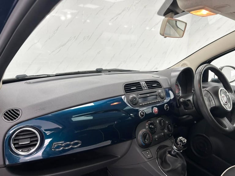2014 Fiat 500 1.2 Lounge Hatchback 3dr Petrol Manual Euro 6 (s/s) (69 bhp) 8X SERVICES Hatchback ...