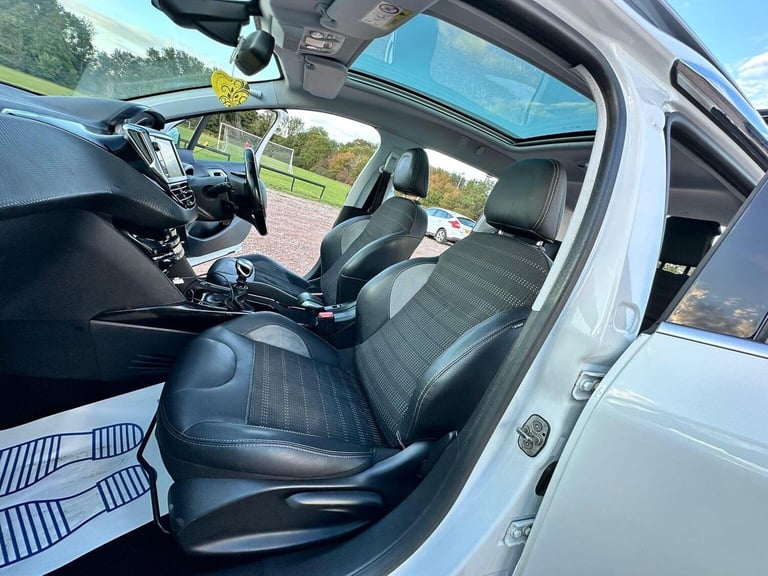 PEUGEOT 2008 1.5 BlueHDi Allure Premium Euro 6 (s/s) 5dr 2018