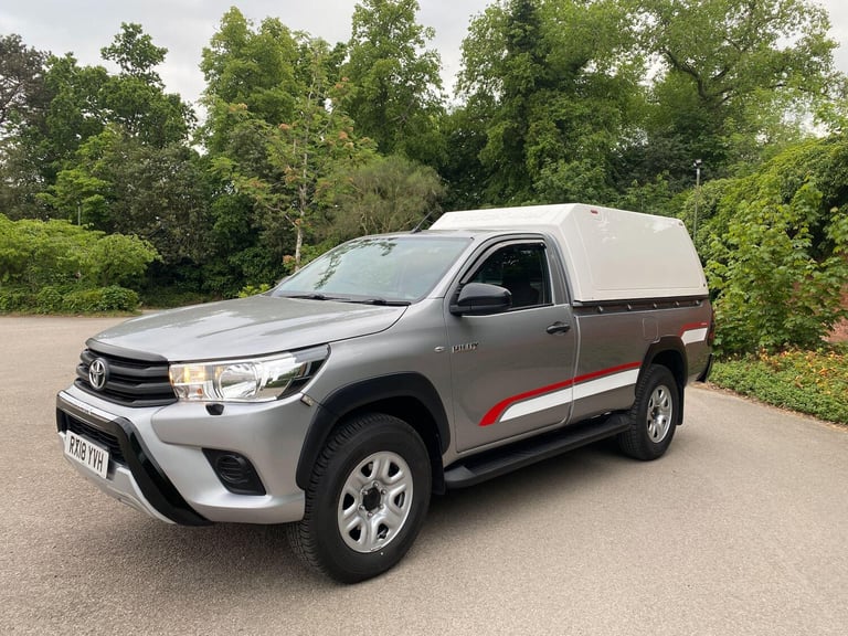  Toyota Hilux 2.4 D-4D Active 4WD Euro 6 2dr (3.5t) Diesel Manual