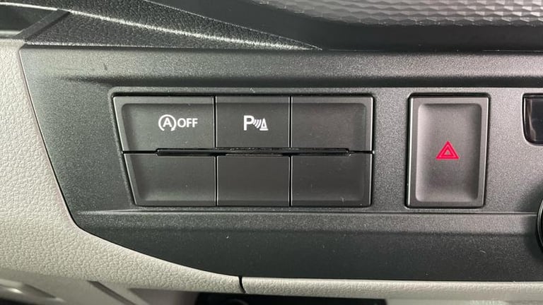 2023 Volkswagen Transporter 2.0 TDI 150 Highline Kombi Van Manual Combi Van Diesel Manual