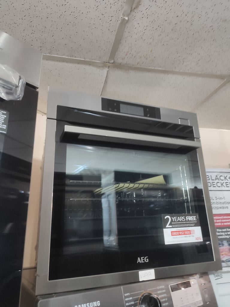 image for ➡️*SPECIAL OFFER*⬅️ NEW GRADED AEG PYROLYTIC SELF CLEANING SINGLE OVEN RRP £1,039 WE SELL £499!!