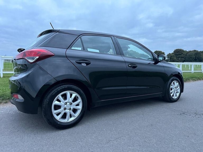 2016 Hyundai i20 1.2 SE 5dr HATCHBACK Petrol Manual
