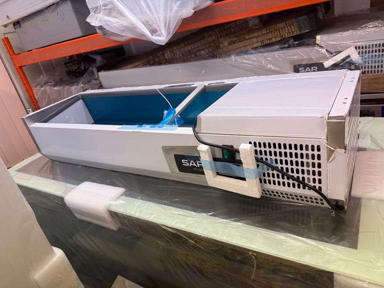 Salad pizza topping fridge counter top brand new cafe shop restaurant 