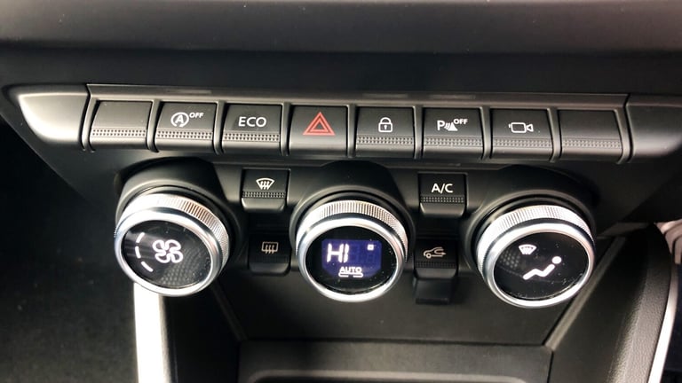 2019 Dacia Duster 1.6 SCe Prestige 5dr Petrol Estate Estate Petrol Manual