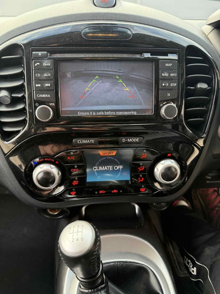 Nissan, JUKE, Hatchback, 2013, Manual, 1461 (cc), 5 doors