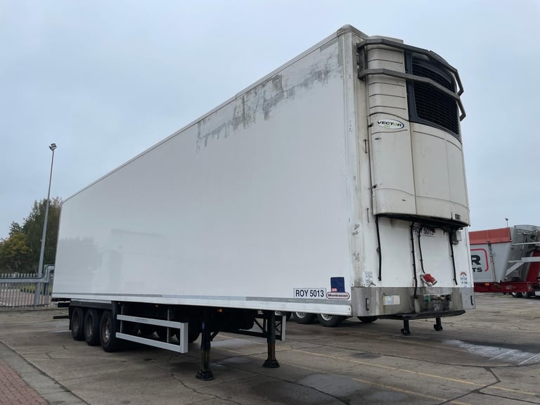 MONTRACON 44FT INSULATED FRIDGE FREEZER BOX TRAILER - 2015 - C399248