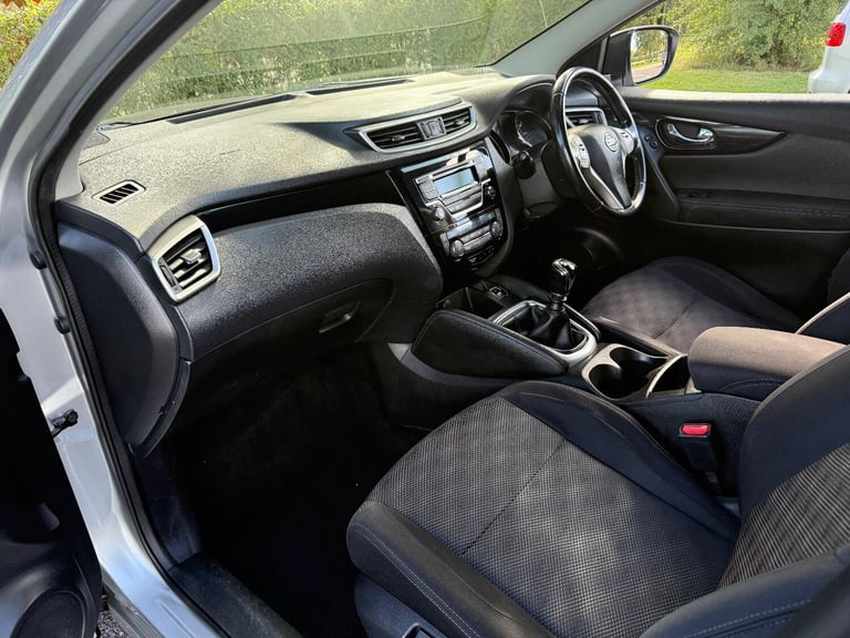 NISSAN QASHQAI 1.2 DIG-T Acenta 2016