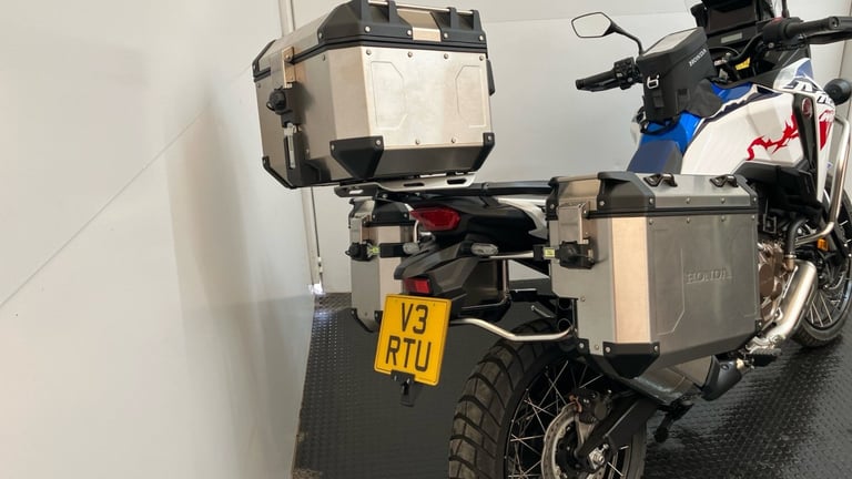 2025 Honda Africa Twin (23MY) Honda Africa Twin CRF1100L Manual DUEL Petrol Manual