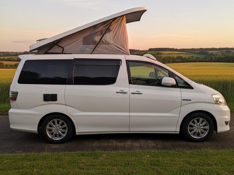 image for 2007 Toyota Alphard 2.4 / Hybrid 4wd