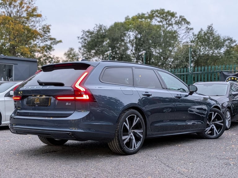 2022 Volvo V90 2.0 B4 MHEV Plus Auto Euro 6 (s/s) 5dr ESTATE Petrol/Electric Hybrid Automatic
