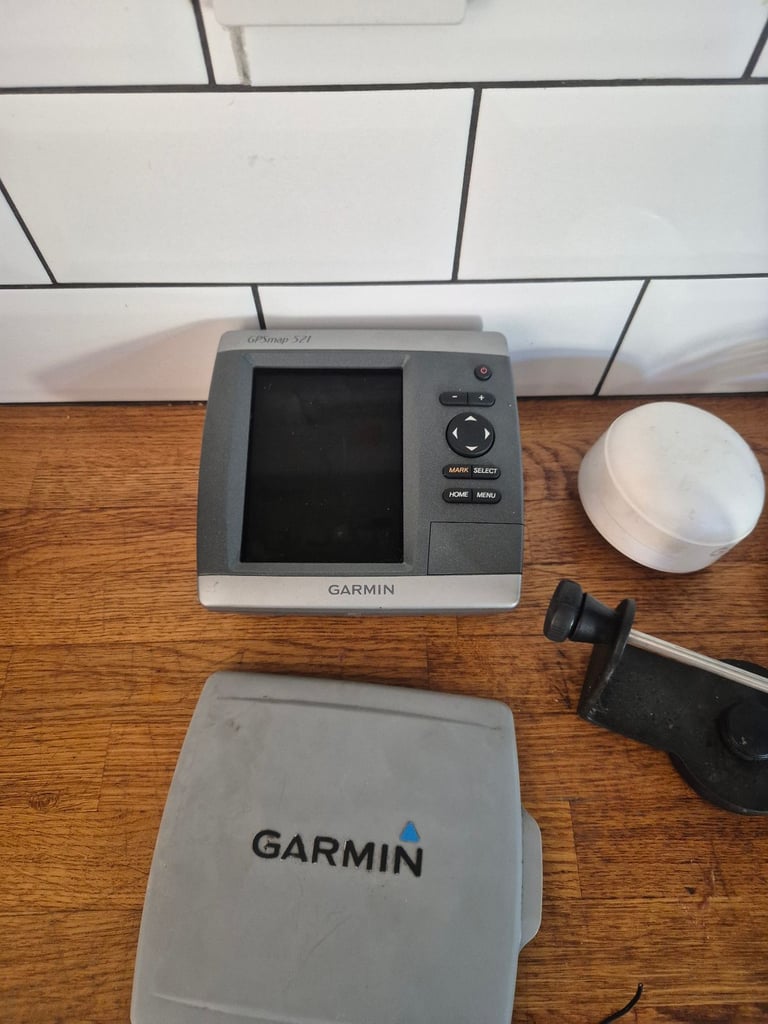 Garmin chartplotter 