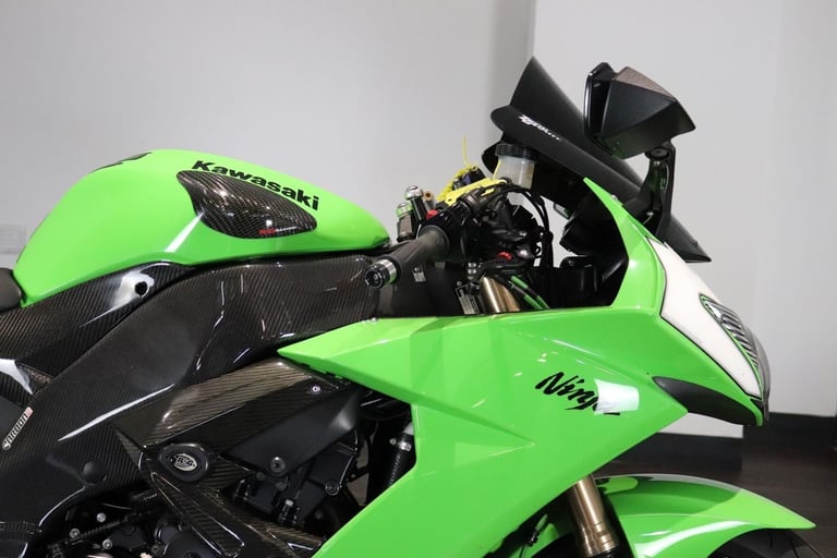 Kawasaki ZX10R - 2009 - THE BEST ZX10R YOU WILL SEE 