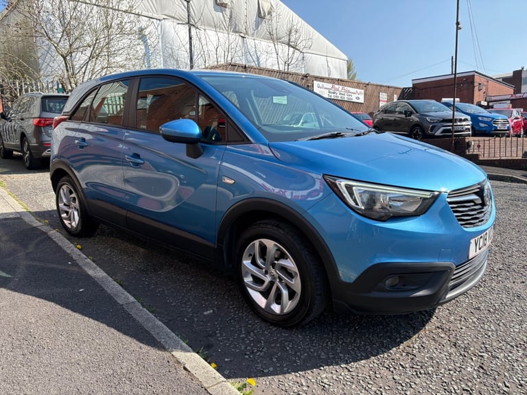 image for 2018 Vauxhall Crossland X 1.6 Turbo D ecoTec SE 5dr [Start Stop] HATCHBACK Diesel Manual