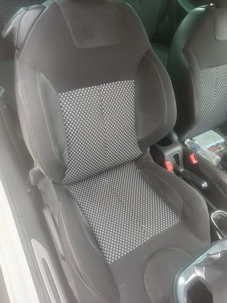 Citroen, DS3, 1.6 HDI Diesel Hatchback, 2011, Manual, 1560 (cc), 3 doors