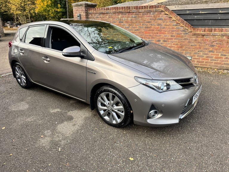 2013 Toyota Auris 1.8 VVTi Hybrid Excel 5dr CVT Auto HATCHBACK Petrol/Electric Hybrid Automatic