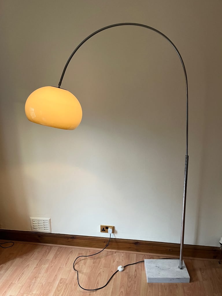 Genuine 1960s floor lamp 