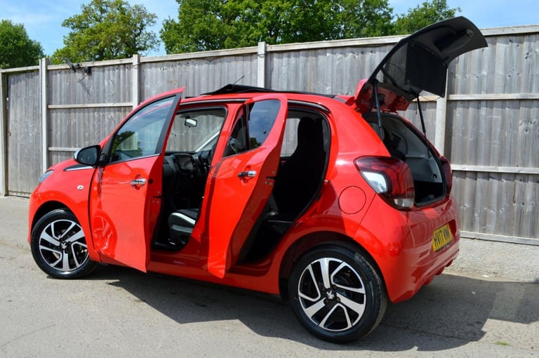 2017 Peugeot 108 1.2 PureTech Allure Top! Euro 6 5dr HATCHBACK Petrol Manual